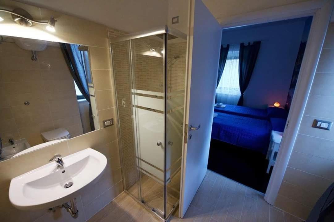 Villa Vittoria Mini Hotel 살레르노 외부 사진