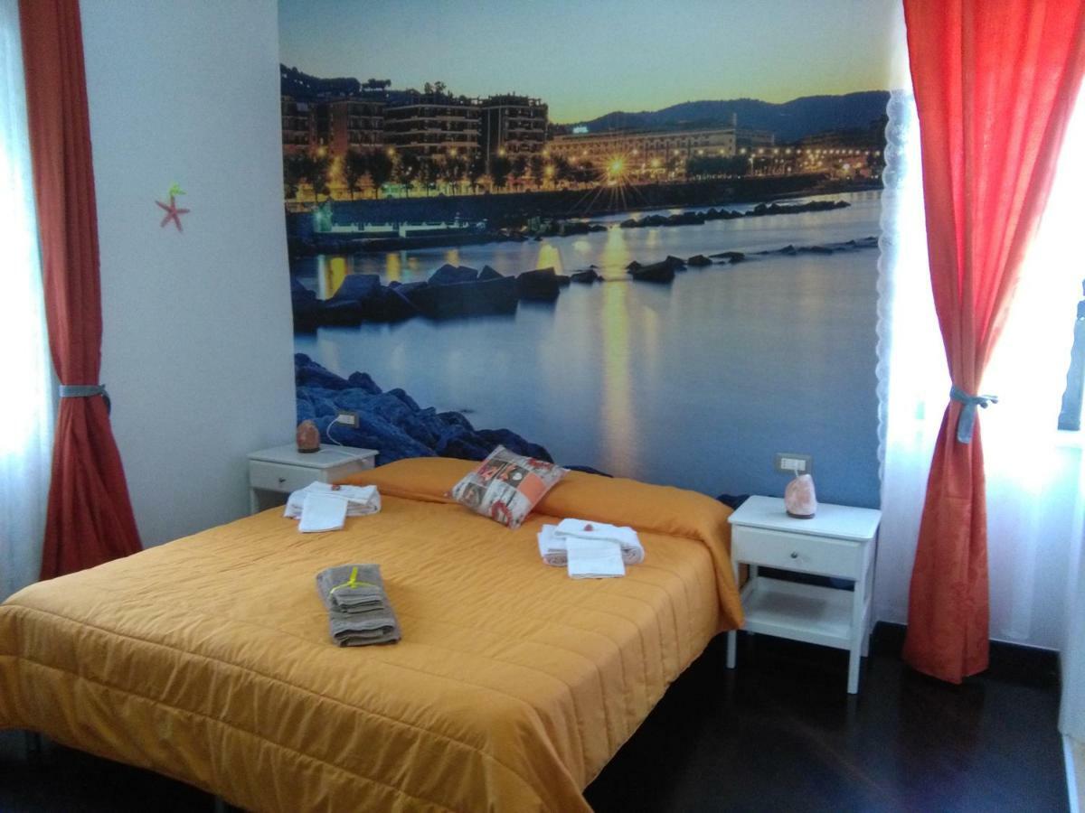 Villa Vittoria Mini Hotel 살레르노 외부 사진