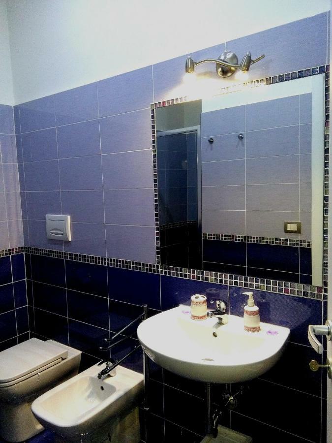 Villa Vittoria Mini Hotel 살레르노 외부 사진