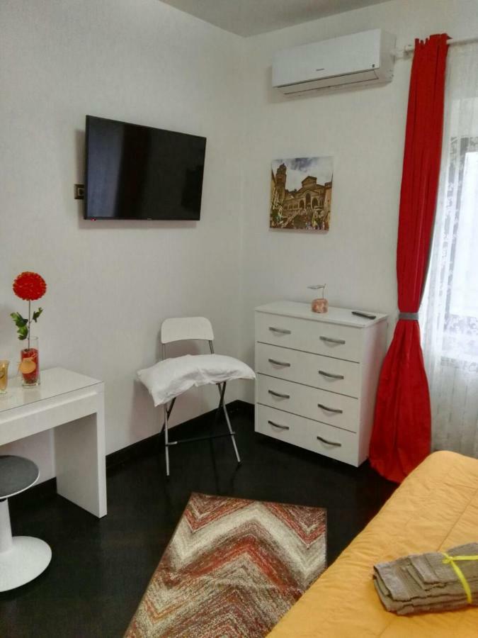 Villa Vittoria Mini Hotel 살레르노 외부 사진