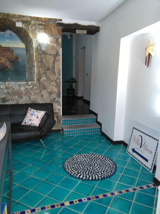 Villa Vittoria Mini Hotel 살레르노 외부 사진